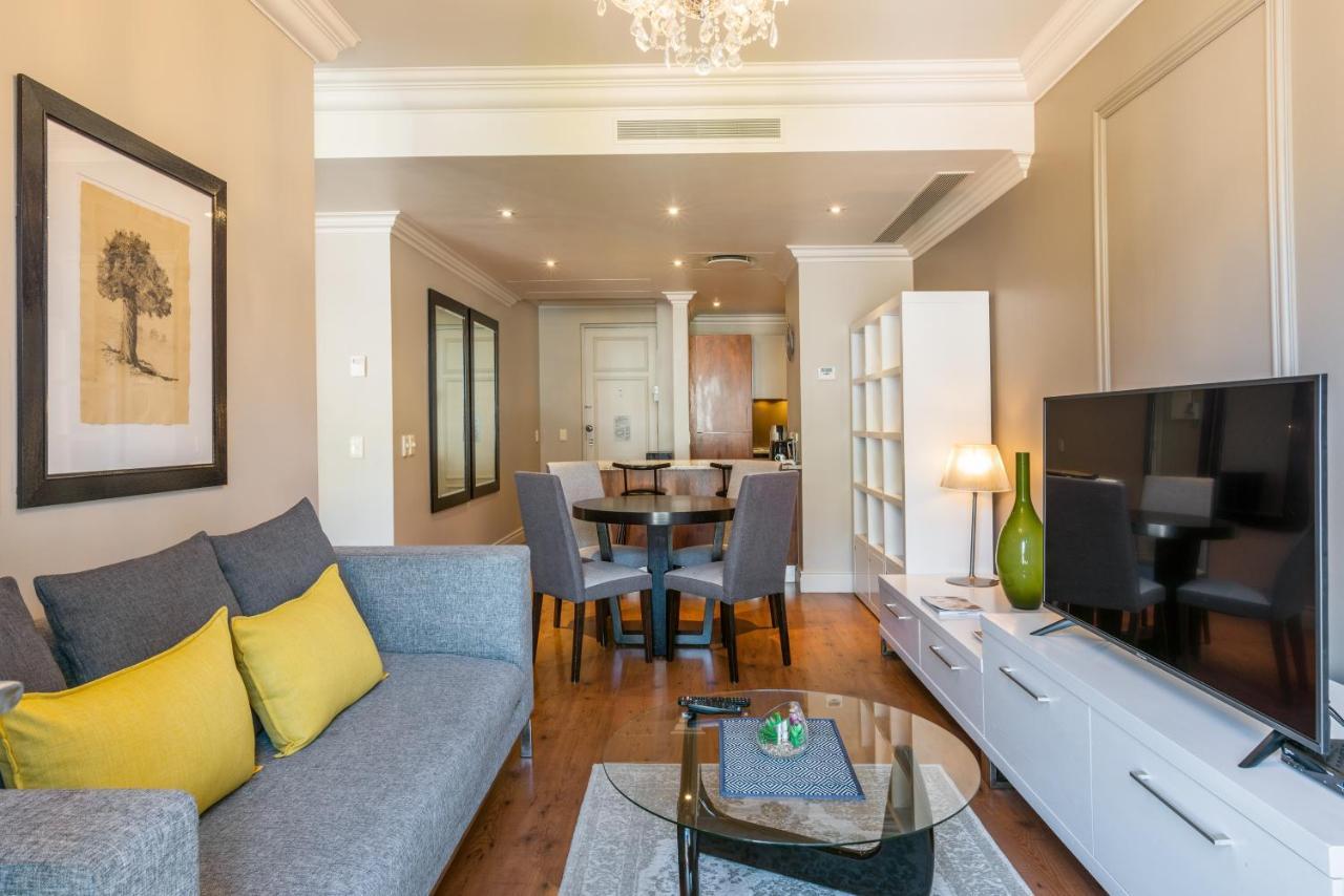 Cape Royale I Whosting Cape Town Exterior photo